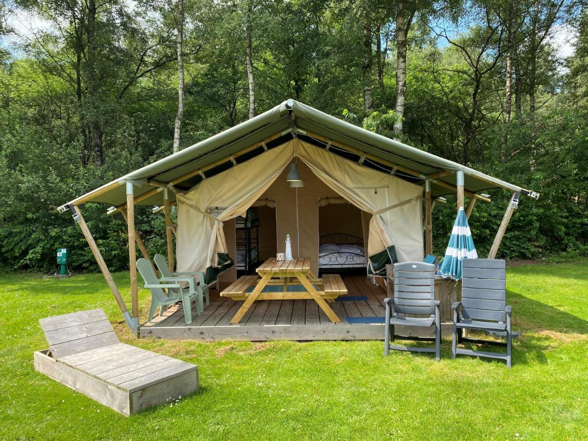 Vakantiepark De Bergen Wanroij - Safaritent Εξωτερικό φωτογραφία